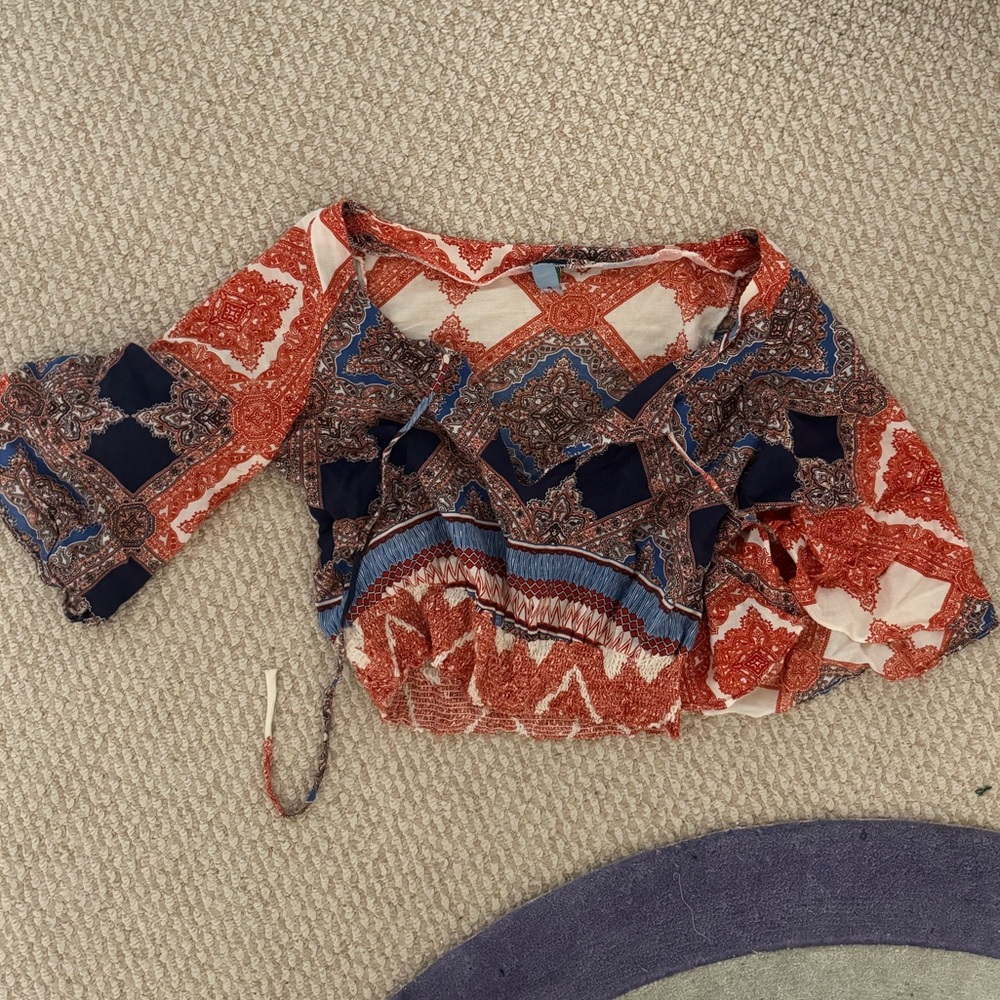 Farm Rio Cropped Blouse